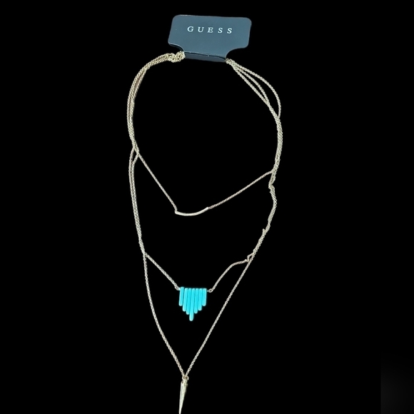 NWT Guess layered necklace, three layers of gold tone chains and turquoise - Picture 2 of 3